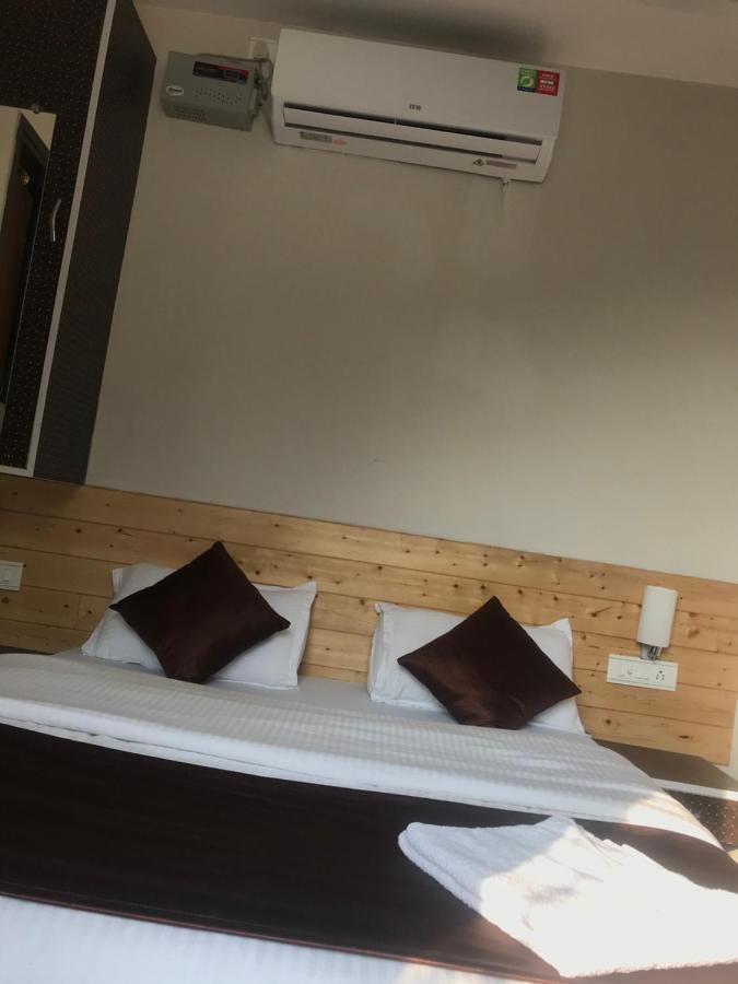 Hotel Cosy Nook Rishikesh Exterior photo